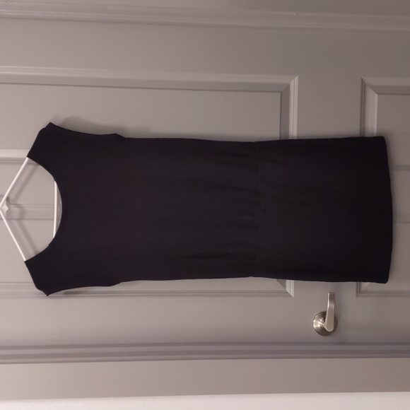 LAST CHANCE Lou & Grey Black Dropwaist Dress - Picture 2 of 10